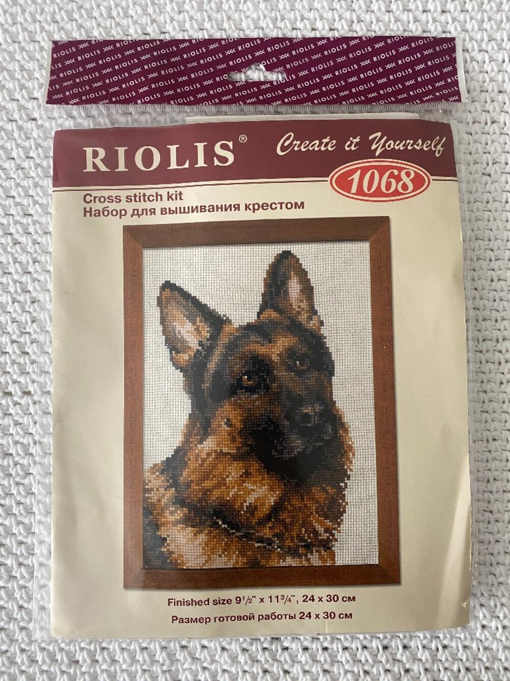 NWT Riolis Counted Cross Stitch Kit No. 1068 "German Shepherd" Dog
